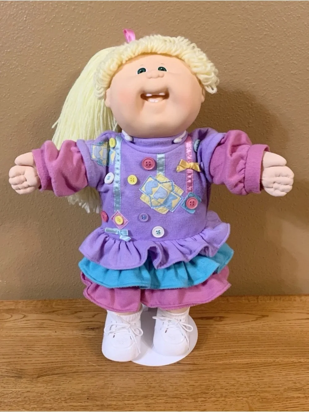 Vintage Cabbage Patch Kids Doll In Designer Line Button Dress Lemon Hair HM19